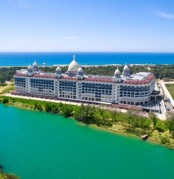 DIAMOND PREMIUM HOTEL