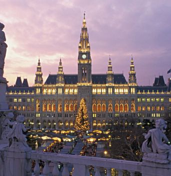 Коледа в  Будапеща  и  Виена
