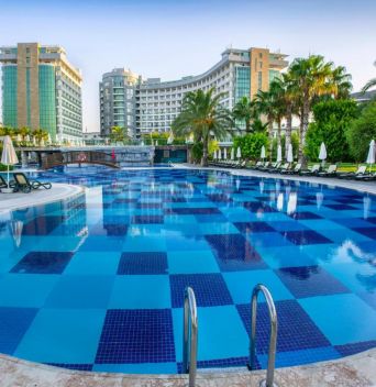 SHERWOOD EXCLUSIVE LARA