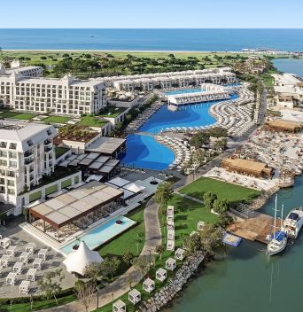 TITANIC DELUXE GOLF BELEK