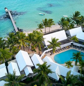 TROPICAL ATTITUDE (ADULT-ONLY 18+)