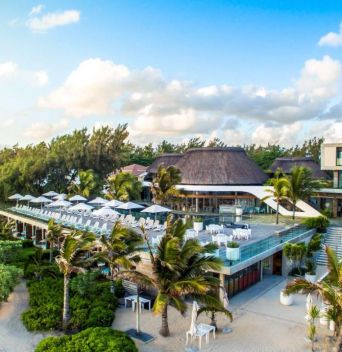 RADISSON BLU POSTE LAFAYETTE RESORT & SPA (ADULT-ONLY 18+)