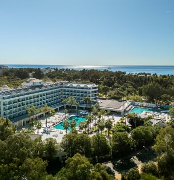 BERRY BLUE HOTEL