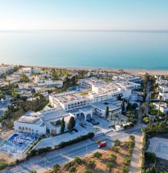 ONE RESORT PREMIUM