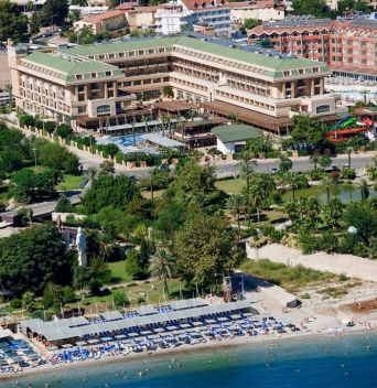 CRYSTAL DE LUXE RESORT & SPA