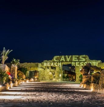 Caves Beach Resort (Adults Only)