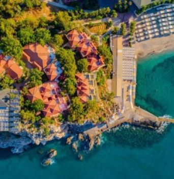 SENZA GARDEN HOLIDAY CLUB