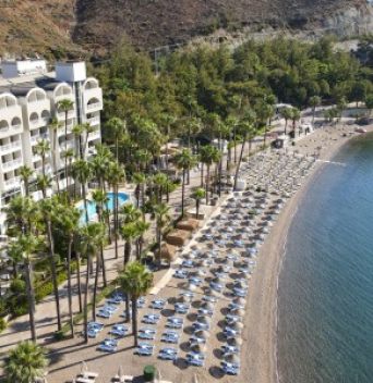 QUADAS HOTEL