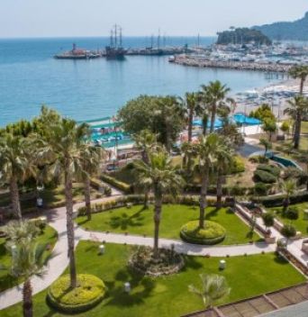 LANCORA BEACH HOTEL
