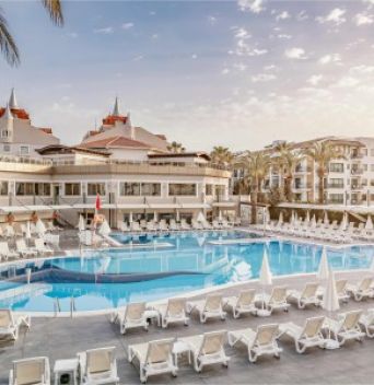 AYDINBEY FAMOUS RESORT