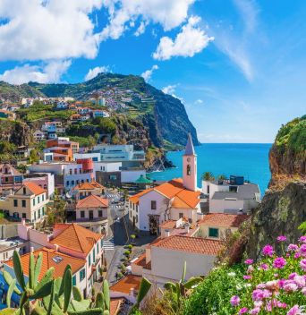 О-в МАДЕЙРА - ФЕСТИВАЛЪТ НА ЦВЕТЯТА 2026 / САМОЛЕТНА ПРОГРАМА С ДИРЕКТЕН ЧАРТЪРЕН ПОЛЕТ ОТ СОФИЯ / ПАКЕТ 5 НОЩУВКИ / ДАТИ: 01.05.2026 - 06.05.2026 / РАННИ РЕЗЕРВАЦИИ ДО 30.09.2025 Г.!