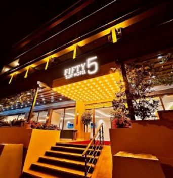 FIFTY FIVE SUITE HOTEL