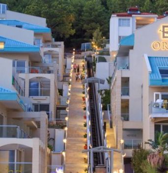 ORKA SUNLIFE RESORT & AQUAPARK