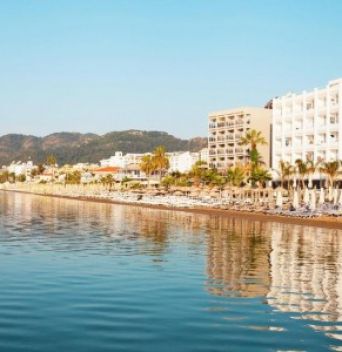 THE BEACH FRONT HOTEL