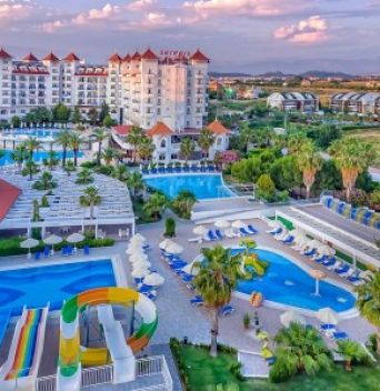 SERENIS HOTEL