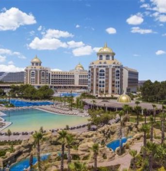 DELPHIN BE GRAND RESORT
