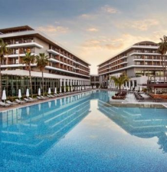 ACANTHUS & CENNET BARUT COLLECTION