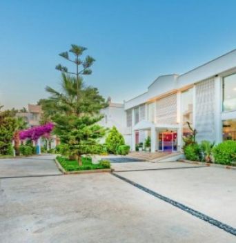 BENDIS BEACH HOTEL