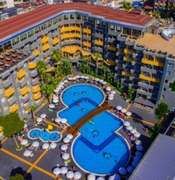 SENZA GRAND SANTANA HOTEL